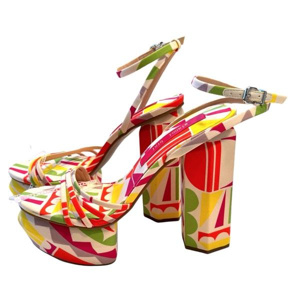 Gianni Bini PARRISH GEO PRINT Strappy Platform Sandal - Picture 7 of 14